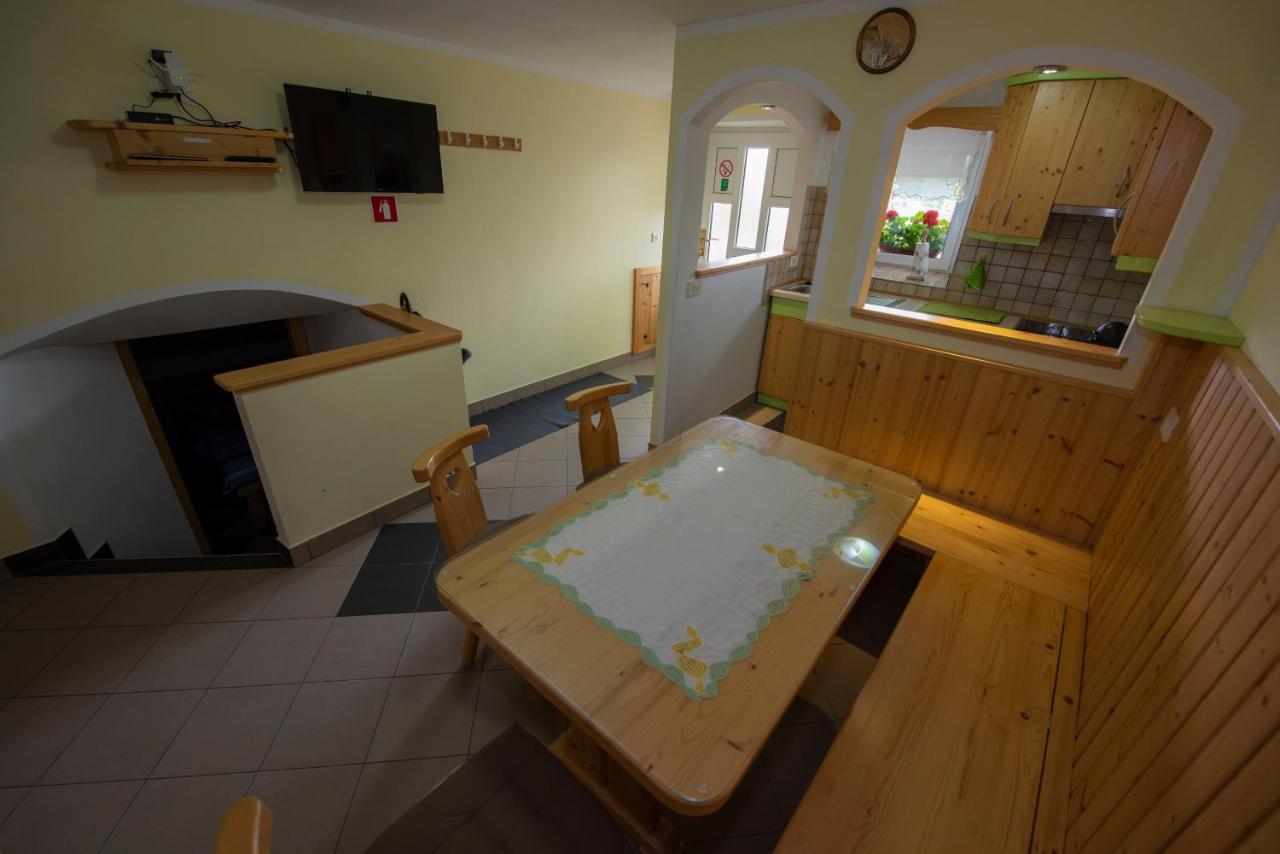 Apartma Vidmar Otlica Айдовшчіна Екстер'єр фото